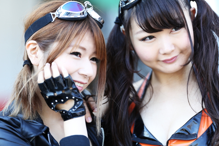 ピットウォーク: レースクイーン