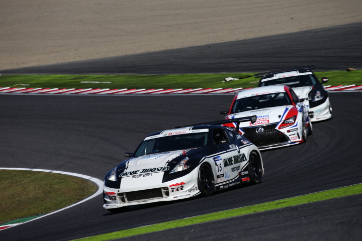 決勝レース: 長島正明／田中徹／田中哲也組（ST-3クラス・岡部自動車DIXCELチームテツヤZ34）