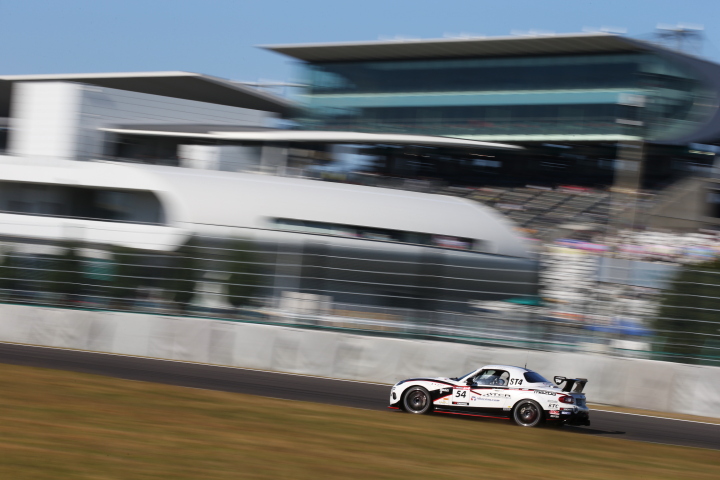 決勝レース: 加藤彰彬／近藤翼／堤優威組（ST-4クラス・TC CORSE iRacing ROADSTER）