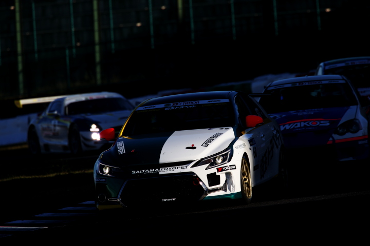 決勝レース: 脇阪寿一／脇阪薫一組（ST-3クラス・埼玉トヨペットGB マークX G'ｓ）