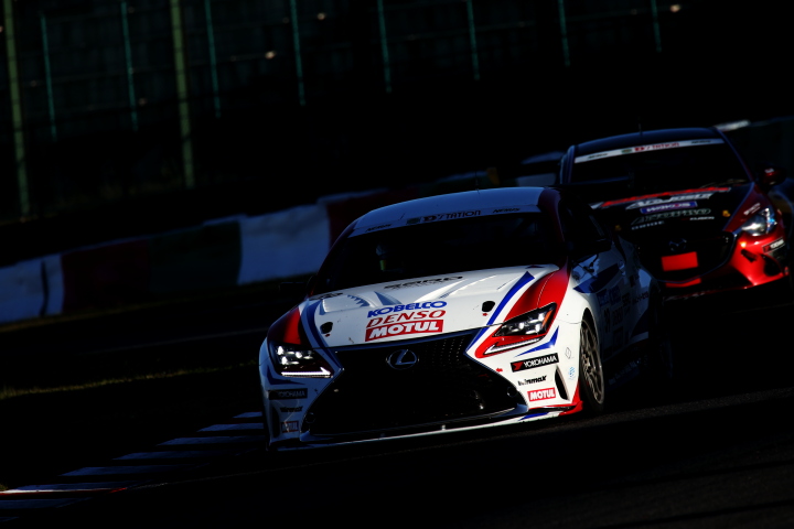 決勝レース: 柴田優作／平手晃平／片山義章組（ST-3クラス・SARD Racing RC350）