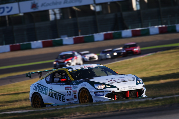 決勝レース: 番場琢／服部尚貴／平沼貴之組（ST-4クラス・埼玉トヨペットGreenBrave）