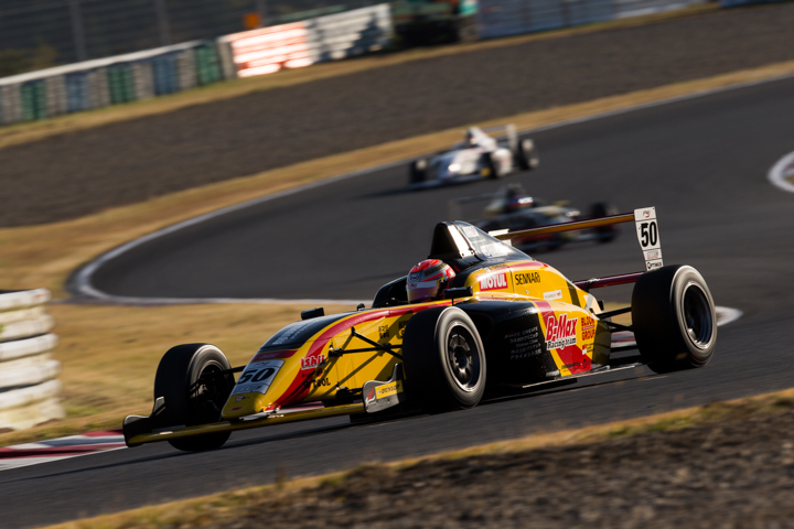 決勝3位は山田真之亮（B-MAX RACING F110）