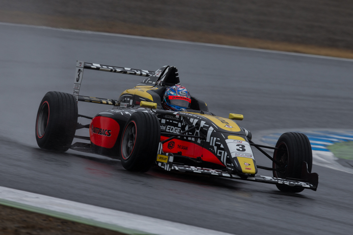 決勝3位は阪口晴南（DUNLOP SUTEKINA F110）