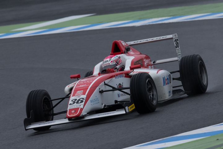 決勝2位は坪井翔（FTRSスカラシップF4）