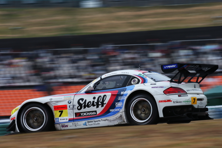 GT300クラス決勝3位はヨルグ・ミューラー／荒聖治組（Studie BMW Z4）