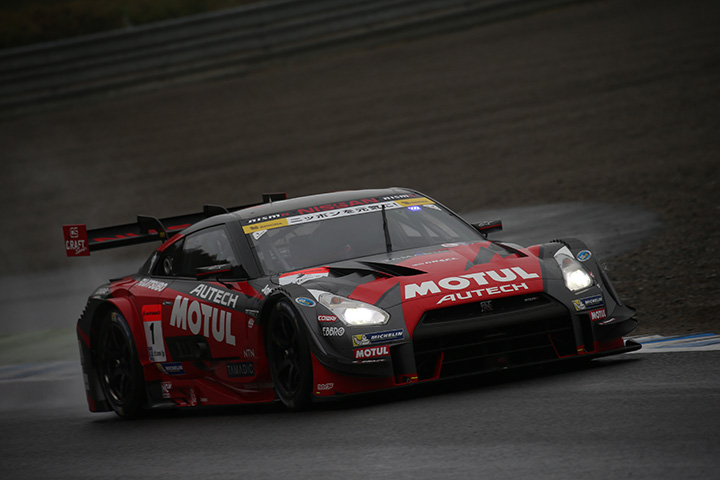 公式練習: GT500クラス2位は松田次生／ロニー・クインタレッリ組（MOTUL AUTECH GT-R）