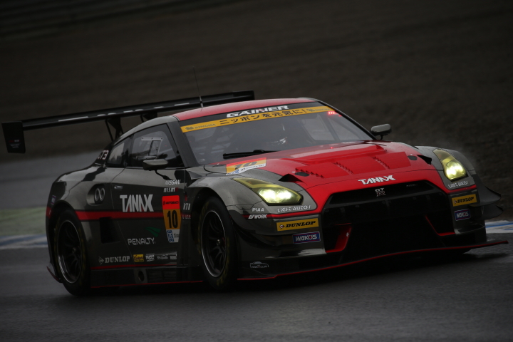 公式練習: アンドレ・クート／千代勝正組（GT300クラス・GAINER TANAX GT-R）