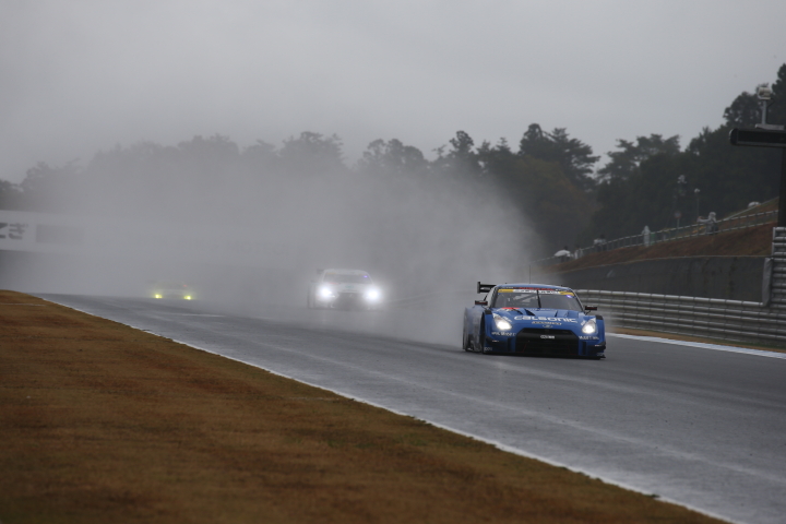 公式練習: 安田裕信／ジョアオ・パオロ・デ・オリベイラ組（GT500クラス・カルソニックIMPUL GT-R）