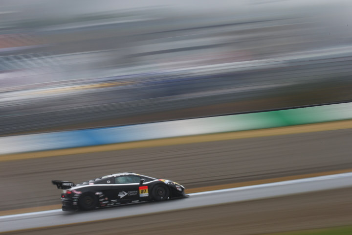 公式練習: 青木孝行／佐藤公哉組（GT300クラス・クリスタルクロコランボルギーニGT3）