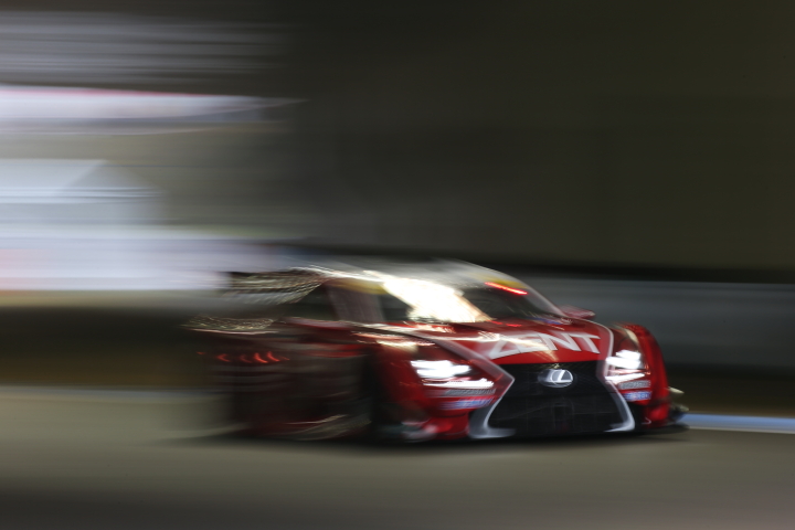 公式練習: 立川祐路／石浦宏明組（GT500クラス・ZENT CERUMO RC F）