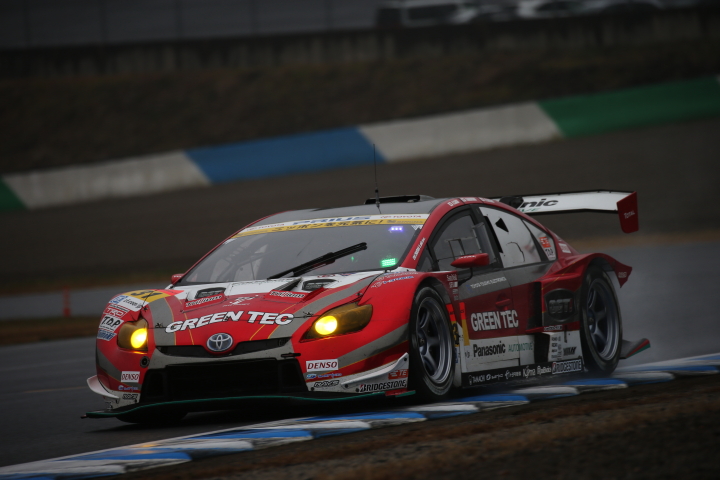 GT300クラスノックアウト予選Q1: 中山雄一（TOYOTA PRIUS apr GT）