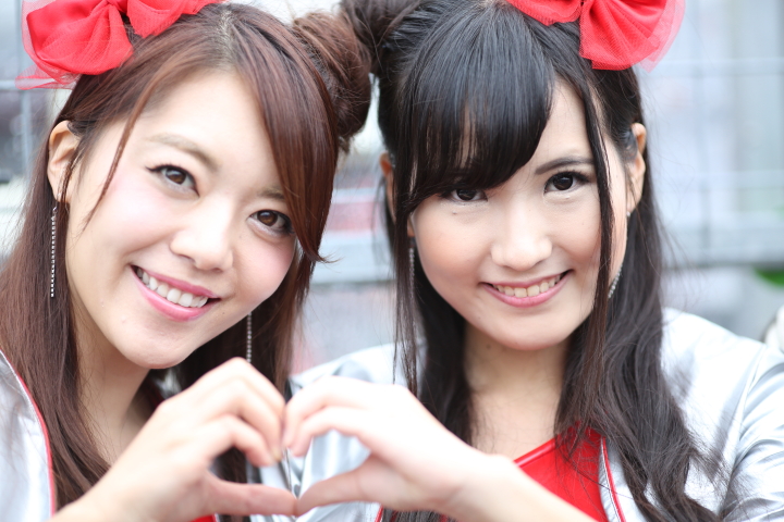 ピットウォーク: レースクイーン