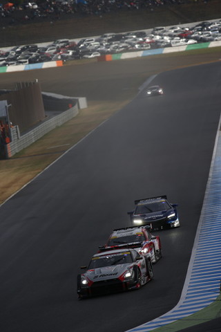 決勝レース: 柳田真孝（S Road MOLA GT-R）