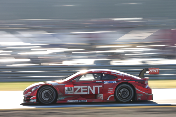 決勝レース: 石浦宏明（ZENT CERUMO RC F）