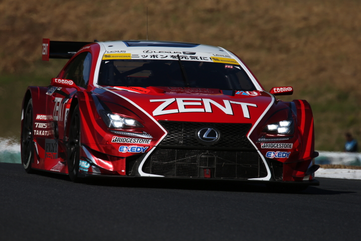 公式練習: 立川祐路／石浦宏明組（GT500クラス・ZENT CERUMO RC F）