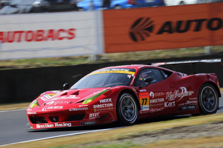 GT300クラスノックアウト予選Q1: 横溝直輝（ケーズフロンティアDirection 458）