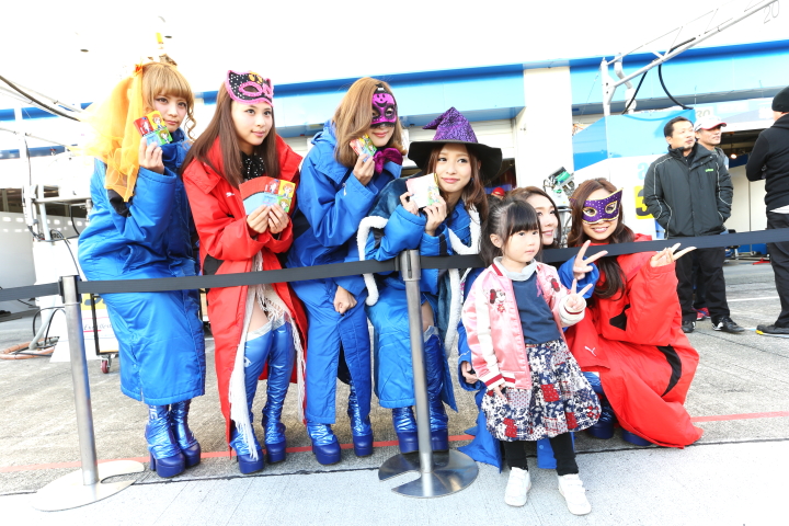 GTキッズウォーク: レースクイーン