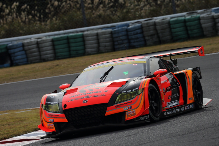 フリー走行: 松浦孝亮／野尻智紀組（GT500クラス・ARTA NSX CONCEPT-GT）