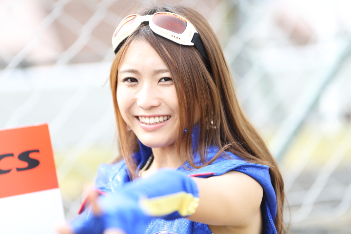 ピットウォーク: レースクイーン