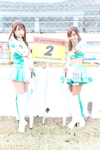 ピットウォーク: レースクイーン