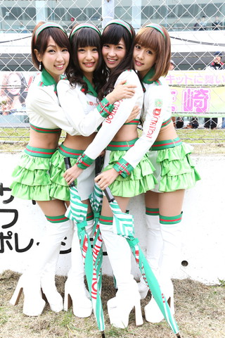 ピットウォーク: レースクイーン