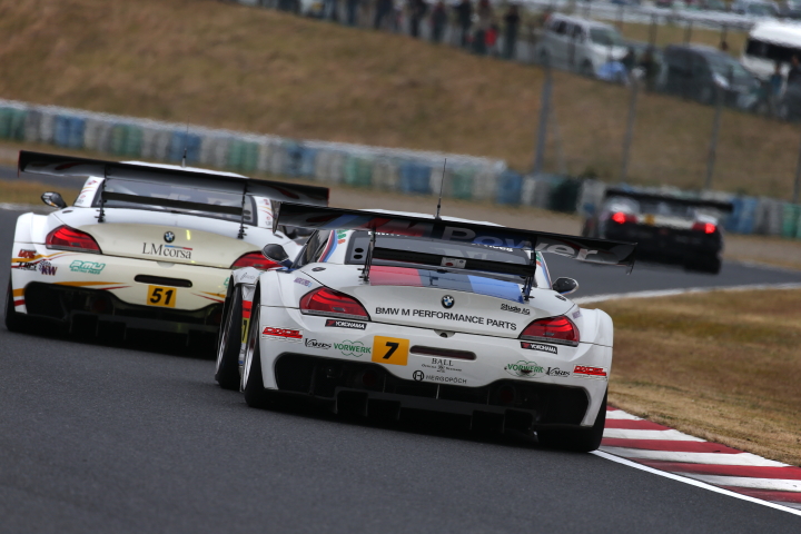 決勝レース: 荒聖治（Studie BMW Z4）