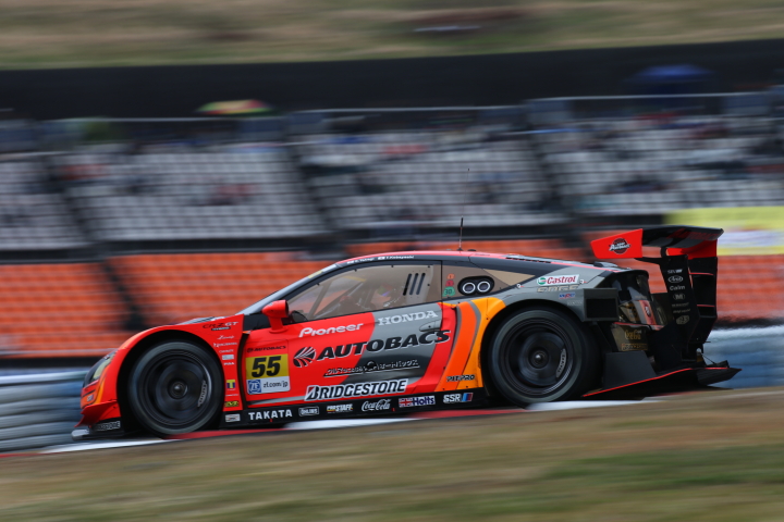 決勝レース: 高木真一（ARTA CR-Z GT）