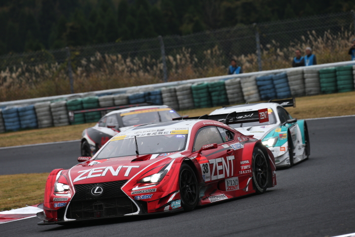 決勝レース: 石浦宏明（ZENT CERUMO RC F）