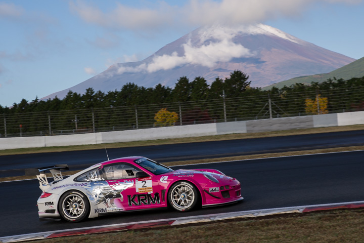 占有走行: 清水正智（シミズレーシングGT3R／Porsche 911 GT3R）