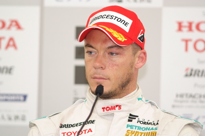 レース1予選記者会見: ポールポジションのアンドレ・ロッテラー（PETRONAS TEAM TOM'S）