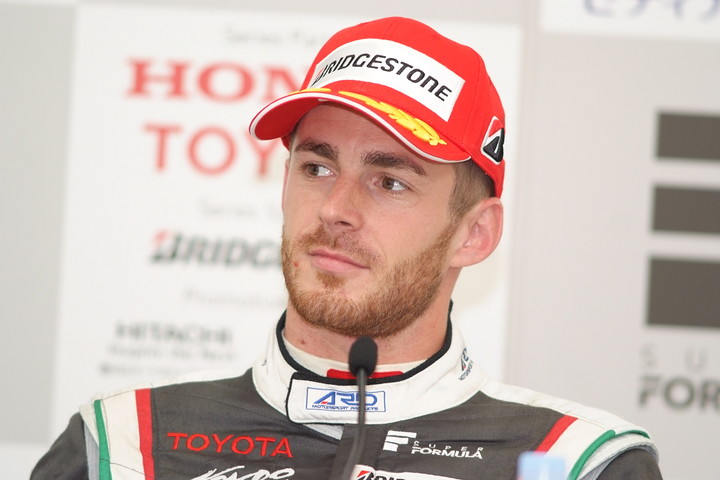 レース1予選記者会見: 3位のジェームス・ロシター（KONDO RACING）