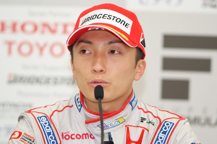 レース2予選記者会見: 予選3位の野尻智紀（DOCOMO TEAM DANDELION RACING）