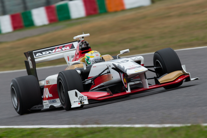 エンジンメーカー・ルーキードライバーテスト: 山本尚貴（TEAM無限SF14）