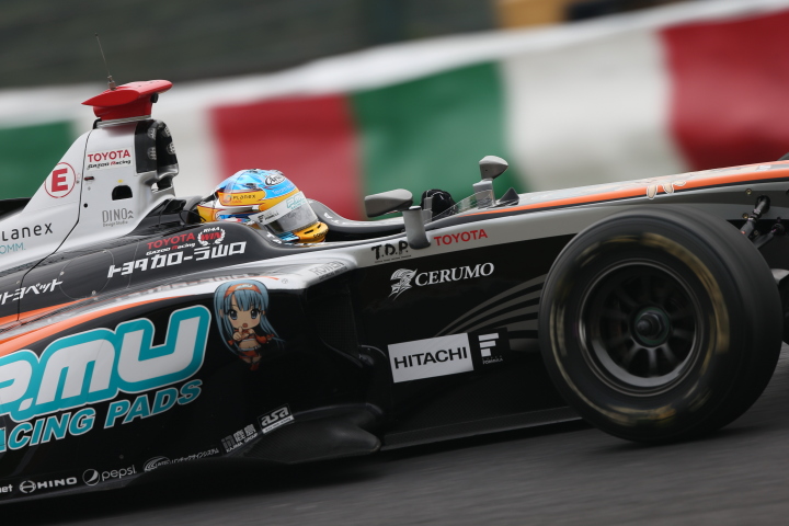 フリー走行: 石浦宏明（P.MU/CERUMO・INGING SF14）