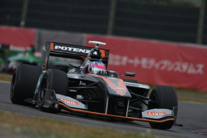 フリー走行: 国本雄資（P.MU/CERUMO・INGING SF14）