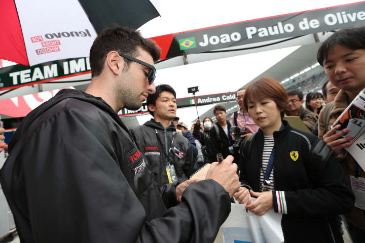 ピットウォーク: アンドレア・カルダレッリ（LENOVO TEAM IMPUL ）