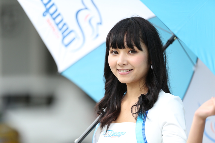 ピットウォーク: レースクイーン