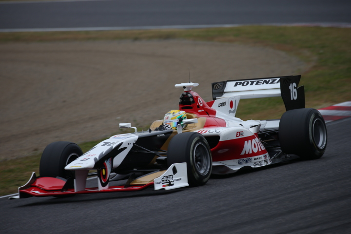 ノックアウト予選: 山本尚貴（TEAM 無限SF14）