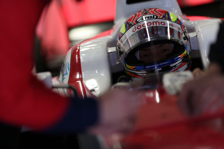 決勝レース1: 野尻智紀（DOCOMO DANDELION M40S SF14）