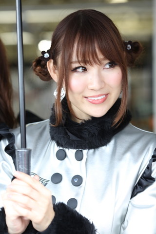 ピットウォーク: レースクイーン