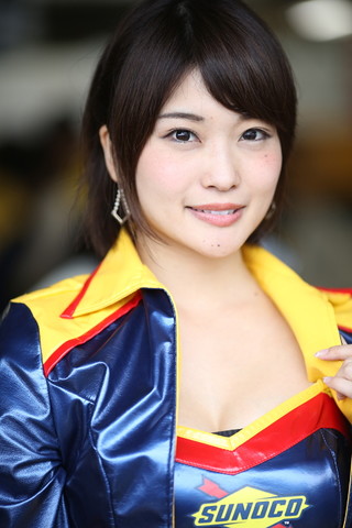 ピットウォーク: レースクイーン