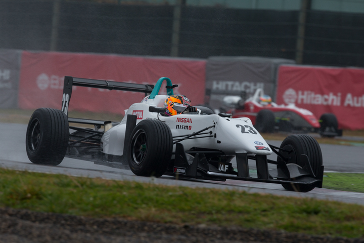 高星明誠（B-MAX NDDP F3）