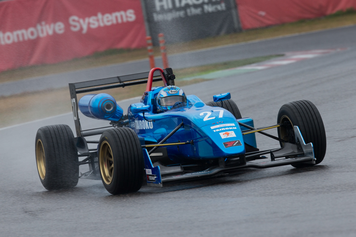 片山義章（カタヤマ305）