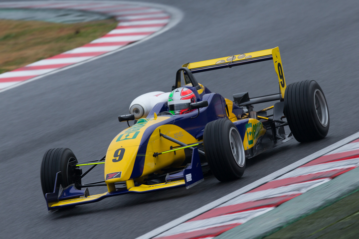 廣田築（アルビレックス･ レーシング･チーム）