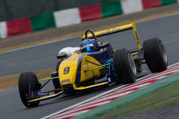 岡崎善衛（アルビレックス･ レーシング･チーム）