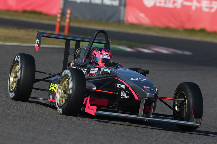 Bグループ予選3位の吉田宜弘（DAYTONA☆KKS-Ⅱ☆ミスト☆ED）