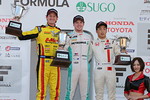 f3-rd16-r-podium
