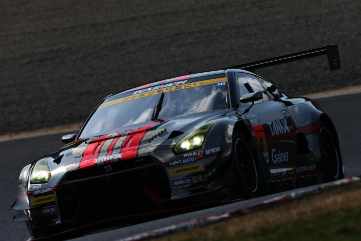 公式テスト岡山: アンドレ・クート／富田竜一郎組（GT300クラス・GAINER TANAX GT-R）