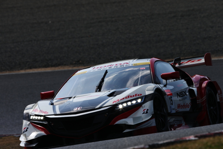 公式テスト岡山: 武藤英紀／オリバー・ターベイ組（GT500クラス・ドラゴモデューロNSX CONCEPT-GT）